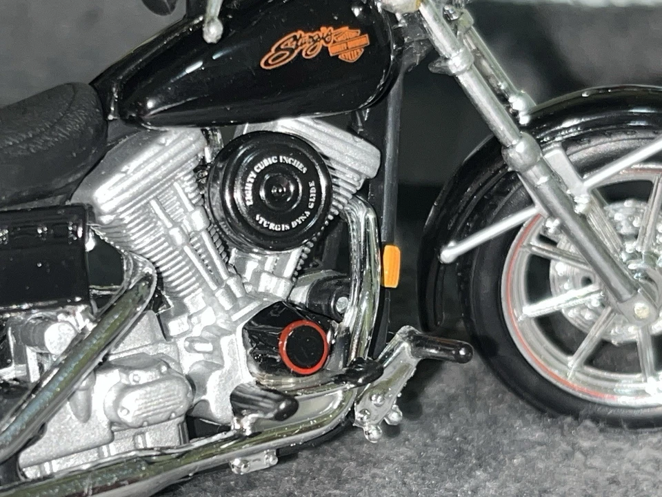 Harley Davidson 1:18 Nuove “Leggi e Scegli - Immagine 3 di 4