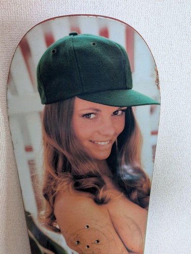 Burton Love 152cm Playboy Premier Limited Edition Snowboard Used Rare 2009 - Picture 8 of 11