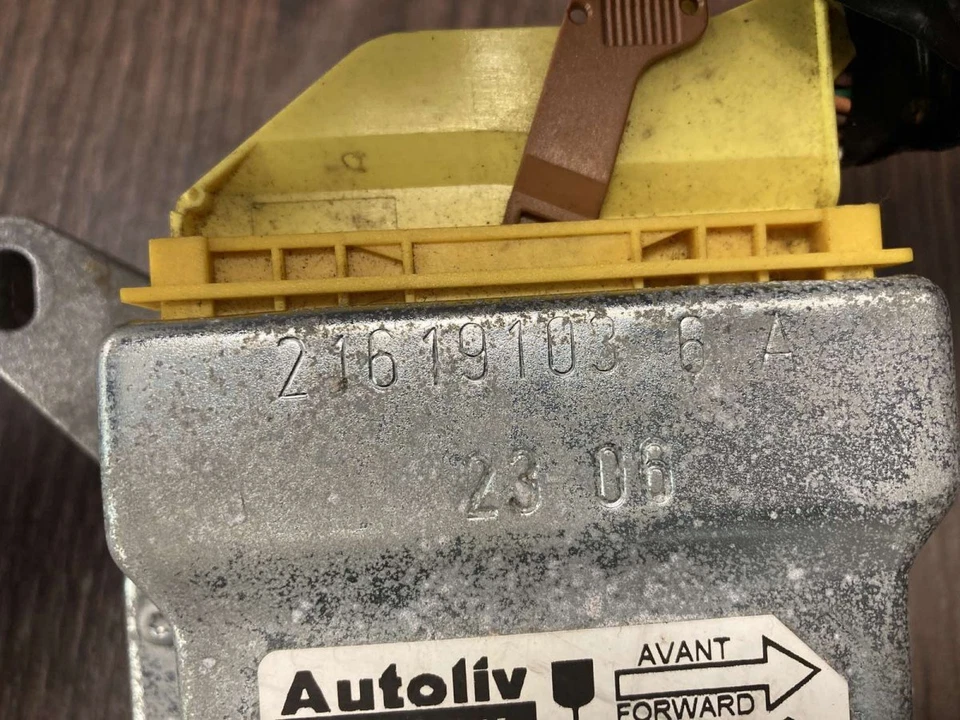 RENAULT LAGUNA II GRANDTOUR (KG0/1_) (03.01-) UNITA' DI CONTROLLO SRS 8200687756 - Immagine 4 di 4