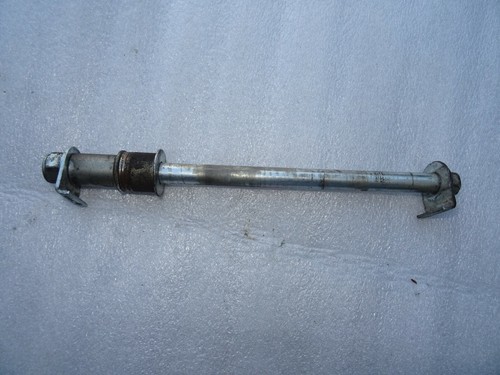 1. HYOSUNG GA 125  MF4 Steckachse hinten Radachse Axle hinterradachse