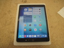 DAMAGED APPLE iPAD 9TH GEN 256GB WIFI SPACE GREY MK2N3B/A A2602 (RN1600)