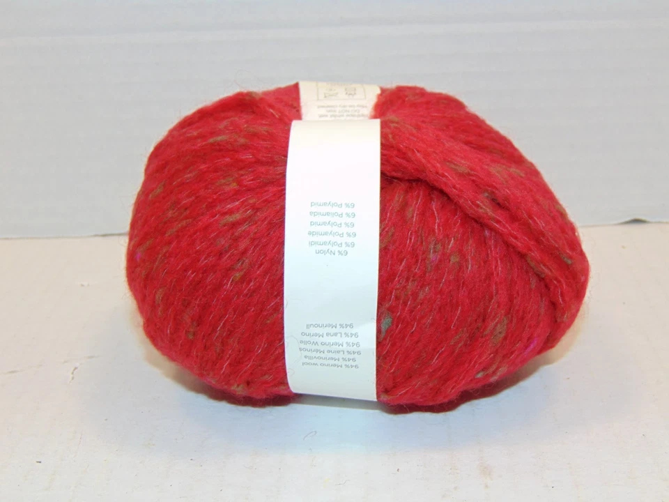 Sublime Willow Yarn Merino Wool 1 Skein Red - Image 3 of 3
