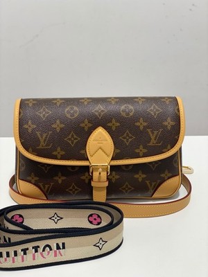 Louis Vuitton Umhängetasche Diane in Monogram Canvas M45985 gebraucht