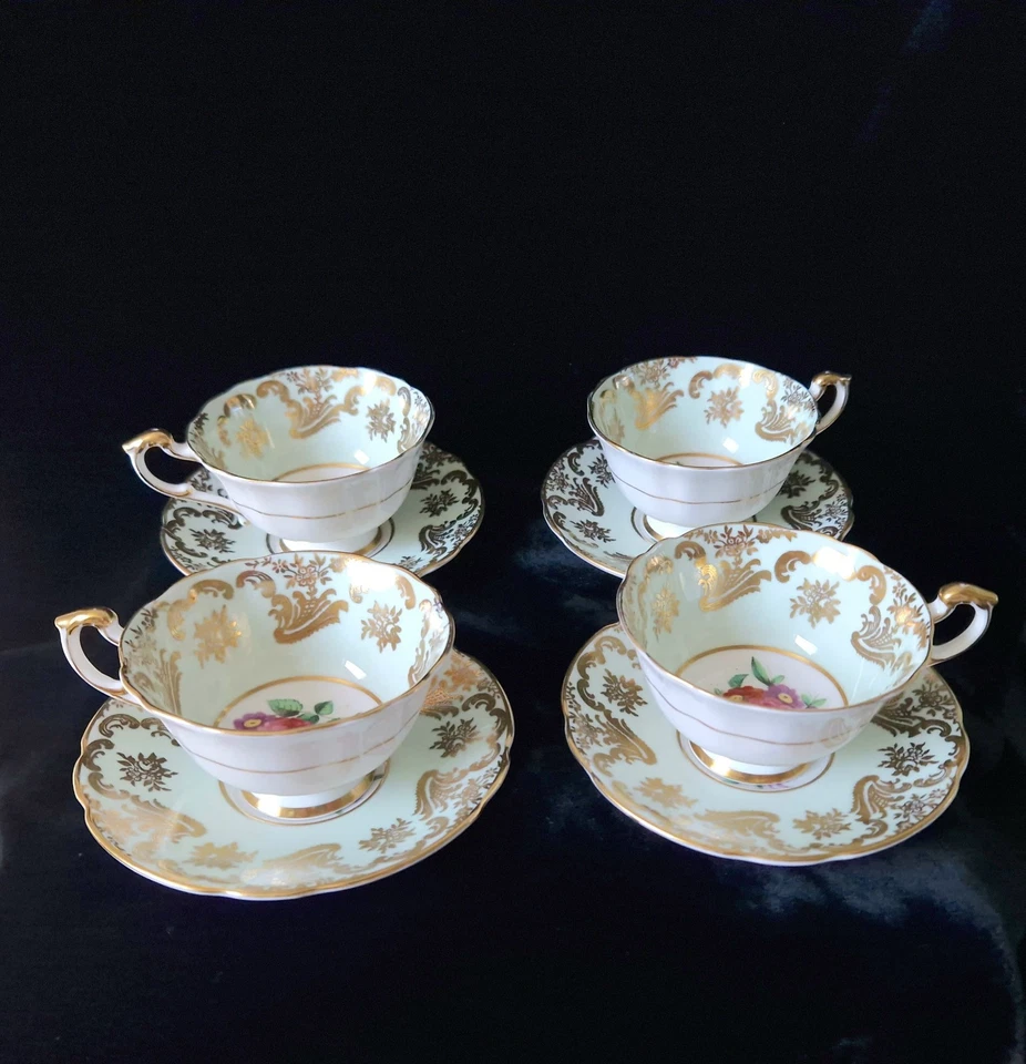 Paragon Double Warrant Mint Green Floating Cabbage Rose Tea Cup & Saucers x4 - Image 3 of 4
