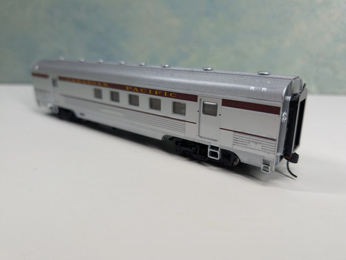 WalthersProto 920-13066 HO 63' Budd RPO Aluminio Pasajero Canadian Pacific | Condition: Used