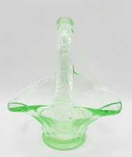 Vintage Vaseline~Uranium Green~Small Basket Open Salt Crack in Handle