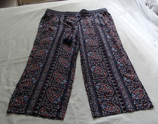 LIZ CLAIBORNE Navy Blue/Multi-Color FLORAL Print Pull-On CROP Pant Sz M 24 In 