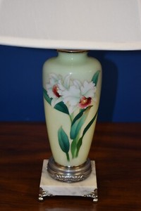 27" JAPANESE VTG. CLOISONNE VASE LAMP 1960'S CELADON LILLY NICKEL PLATED PARTS