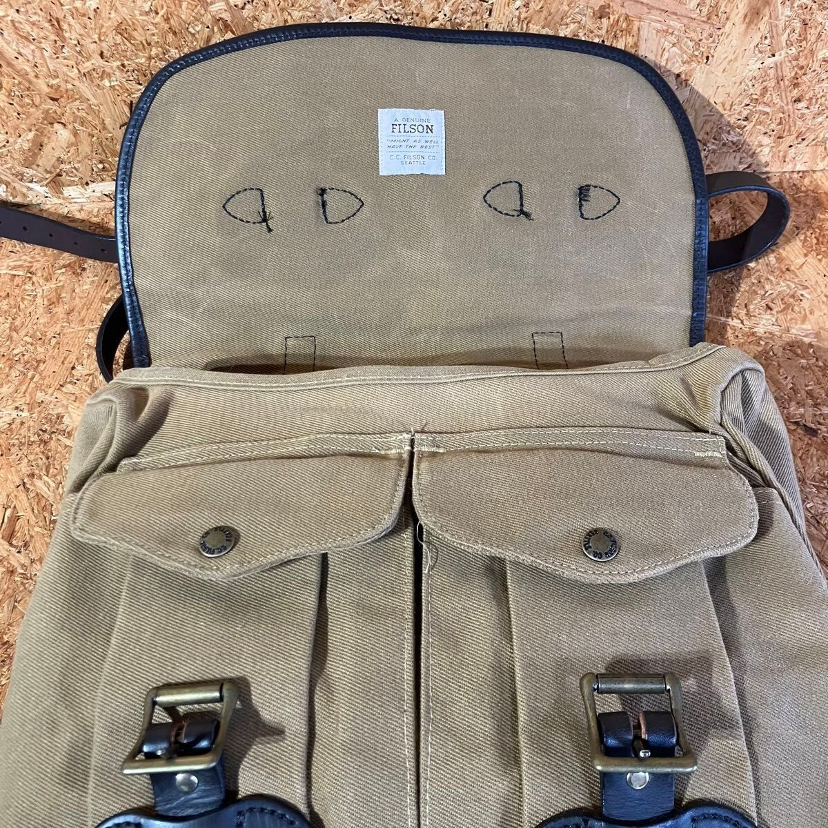 Filson Small Field Bagオールドタグ付USA製 ヴィンテージ Filson Small Field Shoulder Bag Tan （フィルソン スモール