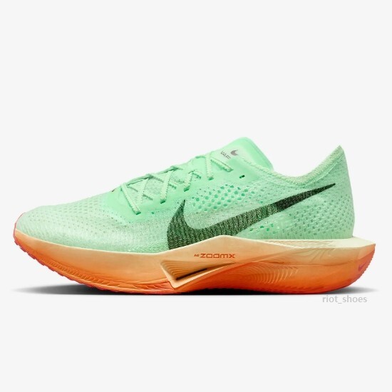 Кроссовки Nike ZoomX Vaporfly 3 Eliud Kipchoge Vapor Green (HJ7040-300) доставлены в кратчайшие сроки