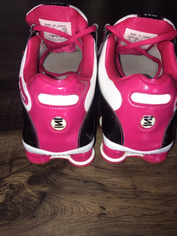 ДЕФЕКТНЫЙ Nike Shox NZ NIKEiD 445485992 женские туфли Sz 75 черный Hot Pin G3D - Изображение 3 из 4