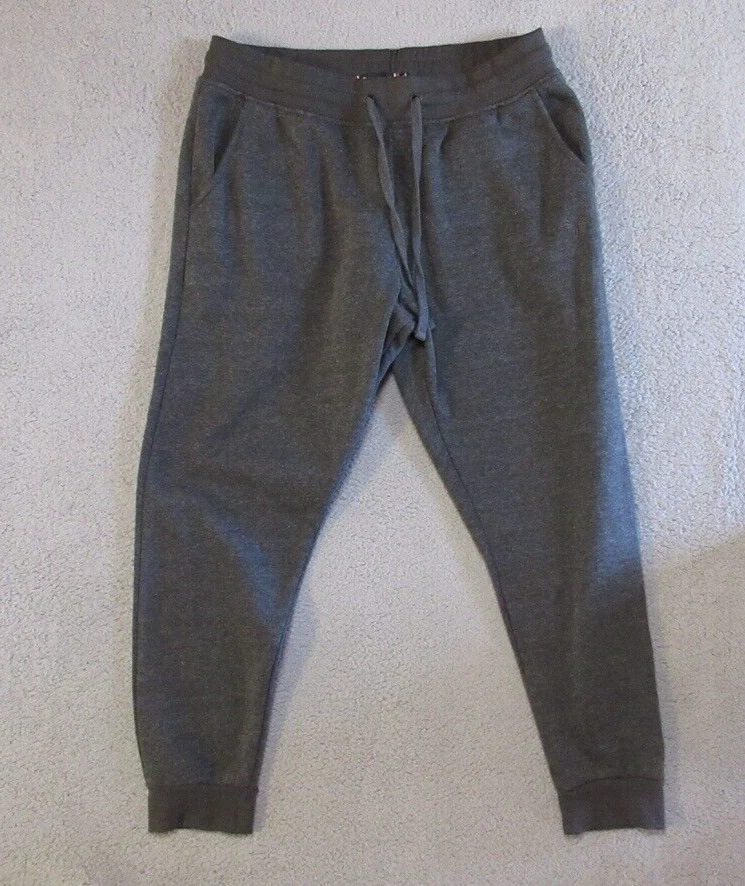 Akademiks joggers hotsell