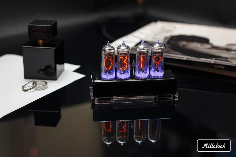 IN-14 NIXIE TUBE CLOCK ASSEMBLED ACRYLIC ENCLOSURE ADAPTER 4-tubes by MILLCLOCK - Image 3 of 4