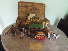 VINTAGE KEYSTONE MODEL 823 SHOOTING FRONTIER SET