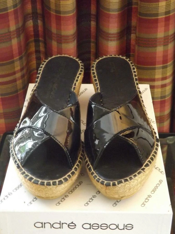Andre Assous Ashlee Black Patent Leather Slide Shoe Sandal Sz 10 - Image 2 of 4