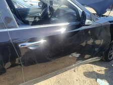 Porte avant et accessoires Infiniti Q70