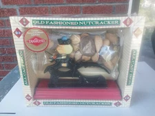 Houston Harvest Gift Products cast-iron tabletop nutcracker with box