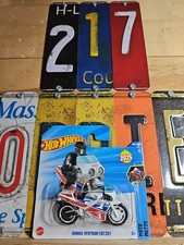 Hot Wheels Short Card Honda VFR750R RC30 White