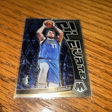 2022-23 Panini Mosaic - Elevate Luka Dončić #19 Mosaic Prizm