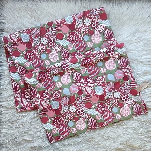 Couleur Nature Holiday Christmas Ornaments Red and Green Table Runner 16x90" - Picture 2 of 6