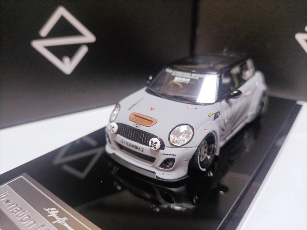 403-409 ENGUP 1/43 LB MINI COOPER グレー 403-409 ENGUP 1/43 LB MINI COOPER グレー 403-409 ENGUP 1/43