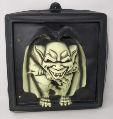 R Marino 1994 Halloween Gargoyle Glow In The Dark Illusions Wall Hanging Vintage