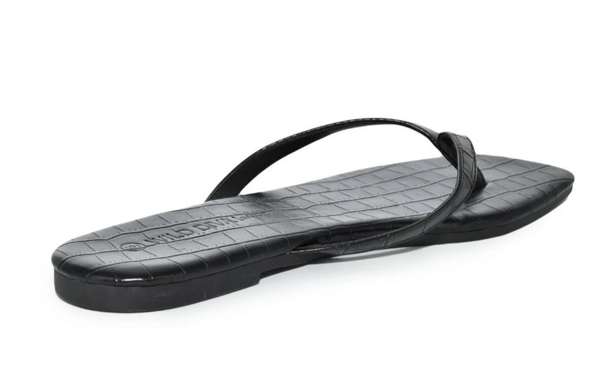 サンダル・ミュール Croco-Embossed Flip Flops Croco-embossed heeled flip flops black – TOTEME