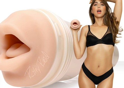New Factory Sealed Fleshlight Riley Reid Masturbator (Insomnia Texture - Mouth) - Picture 3 of 7