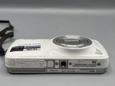 Nikon Coolpix S800c 16MP Digital Camera White- Tested & Works