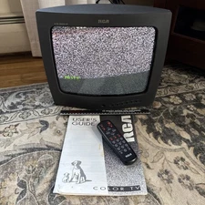 RCA XL 100 COMMERCIAL SKIP 13" CRT TV RETRO GAMING W/ ORIGINAL REMOTE 1997 COAX