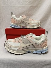 Nike Vomero 5 Woman  s 6.5 Youth 5