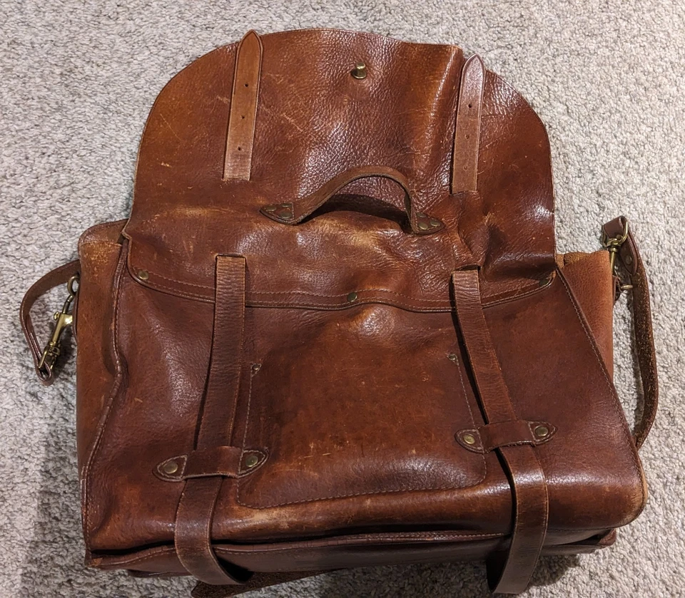 Vintage J Crew Montague Leather Messenger Bag/Brief Case - Image 4 of 4