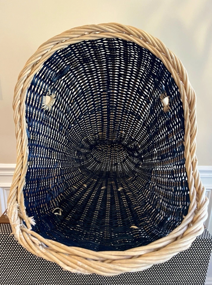 Cesta náutica Pottery Barn pez ballena azul gran vivero de almacenamiento Foto 3 de 4