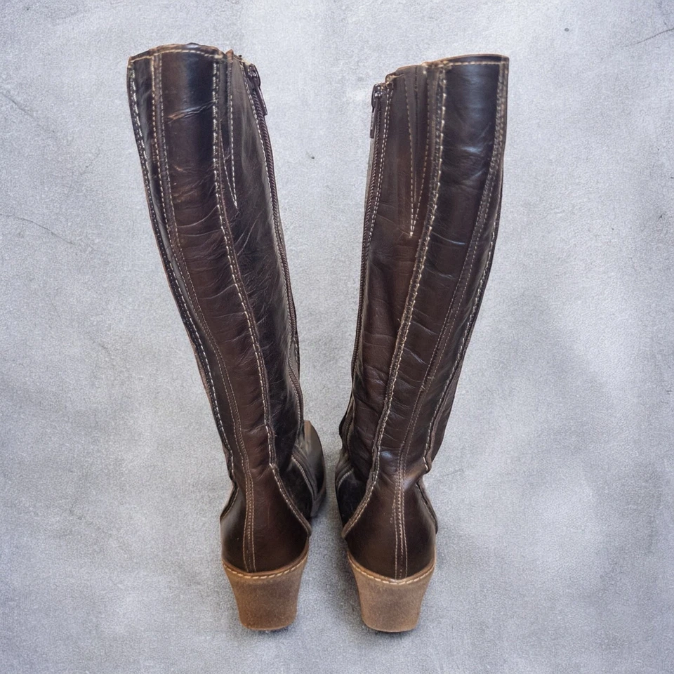 Botas de cuña vintage Y2K ALDO hechas en Italia cuero marrón punta cuadrada talla 8,5 Foto 4 de 4