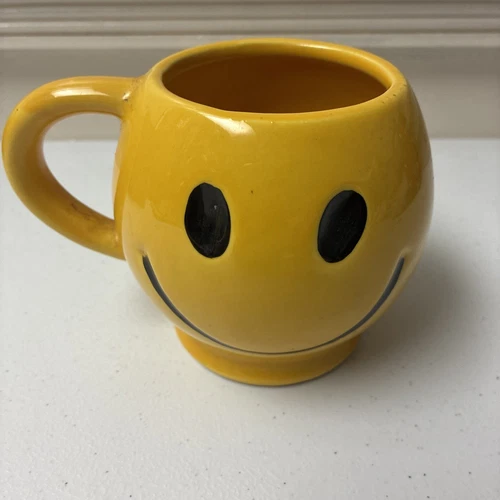 Vintage 1970’s McCoy Smiley Happy Face Mug Have A Nice Day Pottery Cup