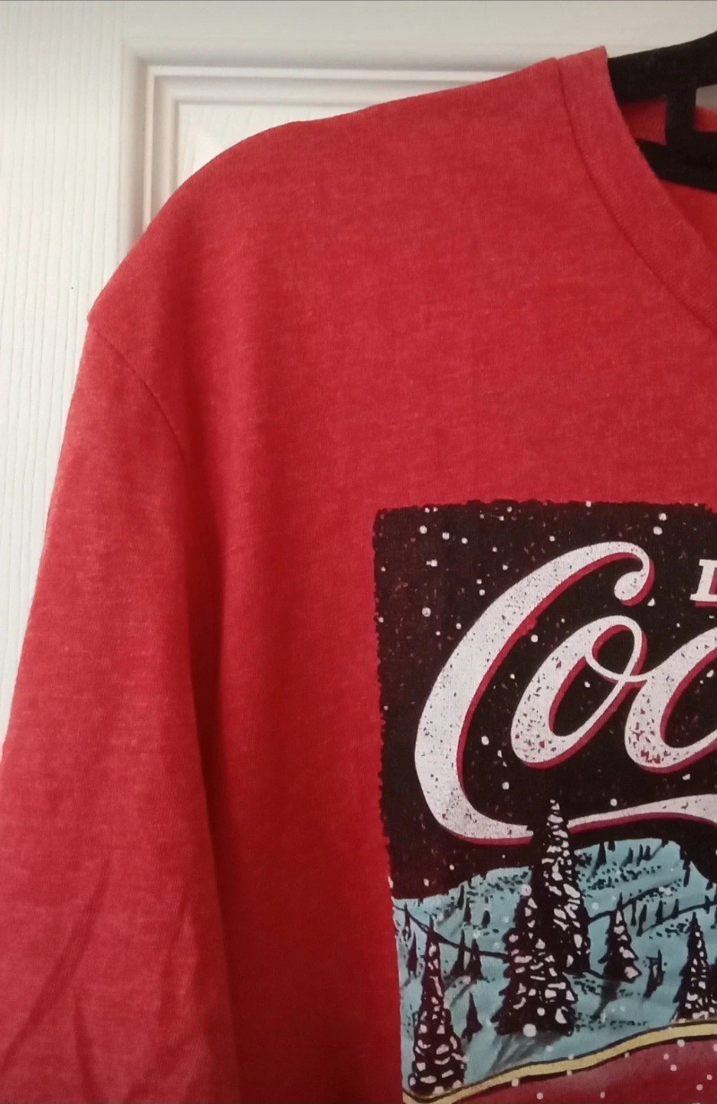 2 X Christmas T-Shirt Bundle: Red Coca-Cola Truck & Blue Funny Reindeer (L/XL) image 4