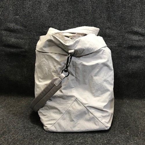 Lululemon x Barre 3 Branded Everyday Tote Lightweight Gym Yoga Travel Bag - Picture 5 of 19
