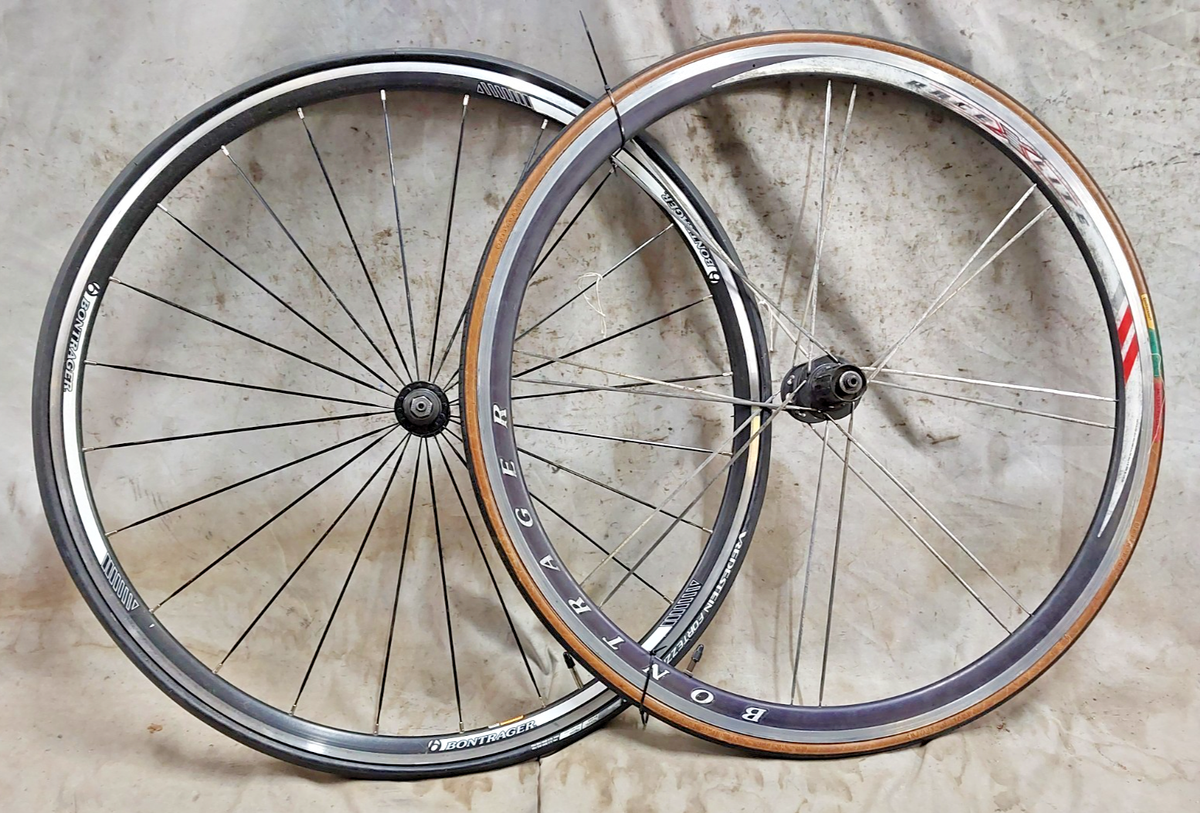 Bontrager Race X Lite 700c Racing Road Bike Wheel Set 130/100 QR