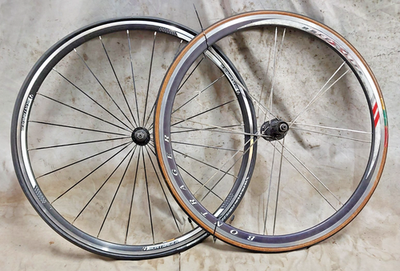 Bontrager Race X Lite 700c Racing Road Bike Wheel Set 130/100 QR