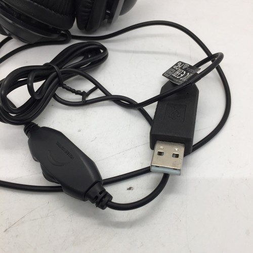 HP Stereo USB Headset - Features USB Connectivity New P/N:T1A67AA - Picture 2 of 4