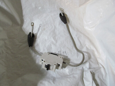 Permobil Corpus F3 Wheelchair, Battery Wire Harness Breaker