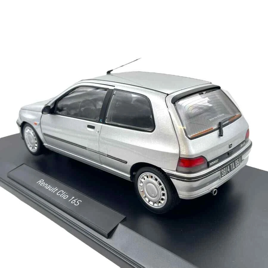 Modellino Auto Norev 1/18 Renault Clio 16S Grey - Immagine 4 di 4
