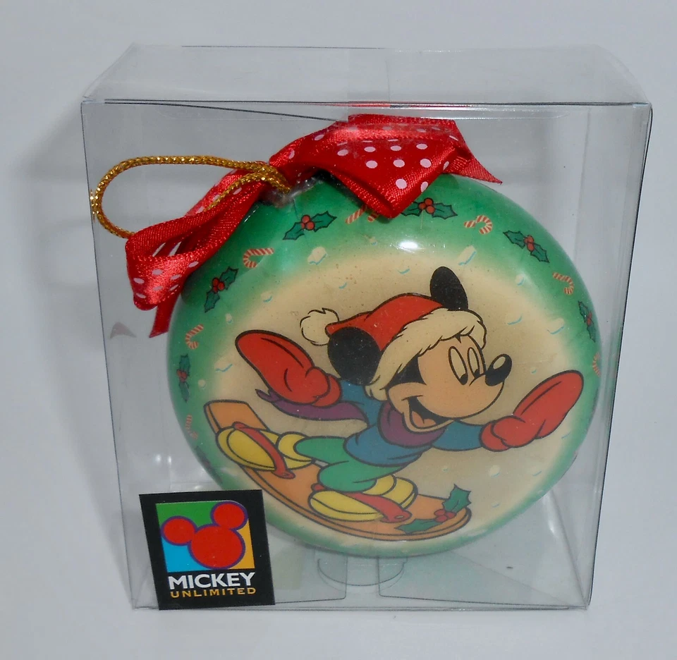 Enesco MICKEY UNLIMITED Mickey Mouse Snowboarding Christmas Ornament H20 - Imagem 2 de 4