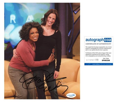 Oprah Winfrey "Oprah" AUTOGRAPH Signed Autographed 8x10 Photo B ACOA