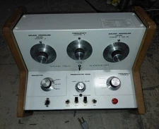 Engineering Industries Dyn-Aura Model 1500 Audiometer