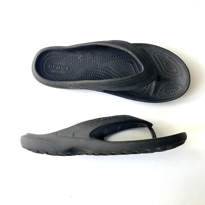 CROCS $40 Mens Womens Black Classic Flip Flop Slip On Sandals - Main Image