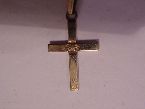 Vintage Simmons 1/20 12k Gold-Filled Cross & 18" 1/20 12K Gold-Filled Chain - Bild 2 von 5