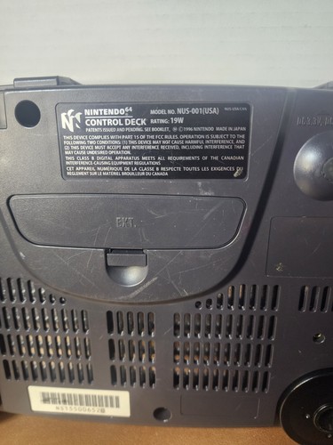 Nintendo 64 N64 Console Bundle W/ 3 Games, 5 Controllers, & 2 Memory Card . - Picture 12 of 17
