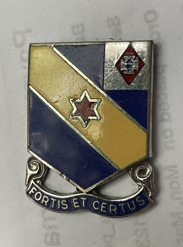 52nd Infantry Unit Crest “ Fortis Et Certus “ “ Brave And True “ S21 Made In USA