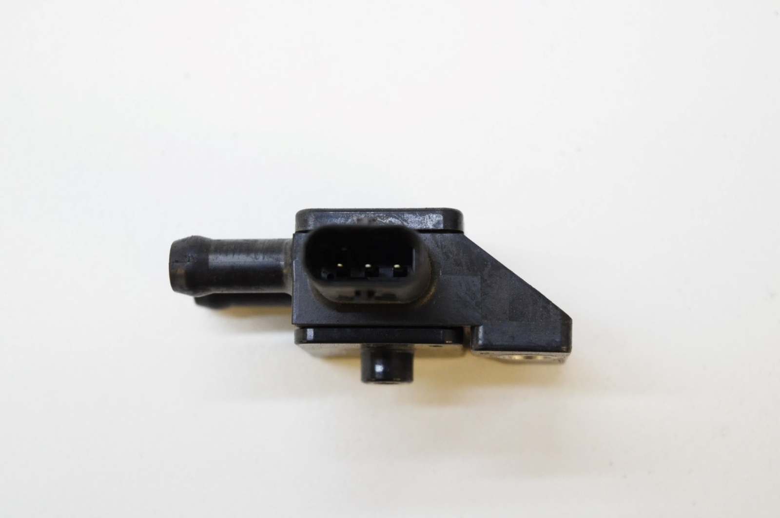 BMW 5 SERIES F10 520d 2014 RHD DPF DIFFERENTIAL PRESSURE SENSOR 7805758